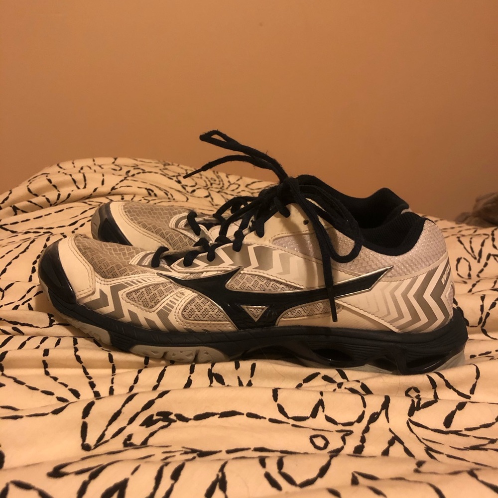 Mixing VolleyBall Shoes
